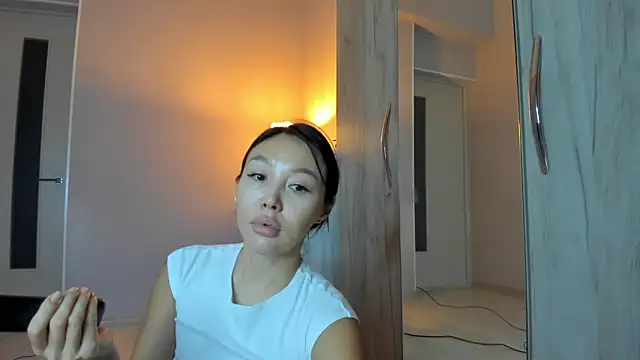 keiko hot online show from 04/09/26, 10:04