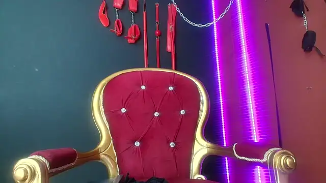 amy-mistress online show from 12/06/24, 09:35