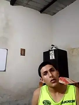 Snapshot of LucidJapan chatting on 11/11/25, 09:48 LucidJapan online show from 11/11/25, 09:48