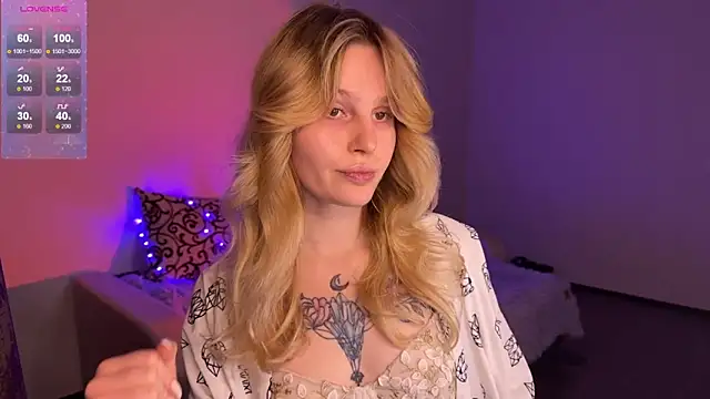 Chanel Gill online show from 01/18/25, 06:43