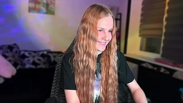 Chanel Gill online show from 12/03/25, 05:22