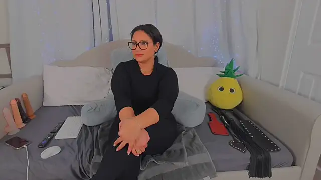 MeghanXO online show from 02/17/26, 09:54