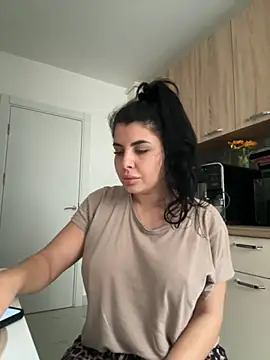 Scarlett-Dream online show from 11/12/25, 07:53