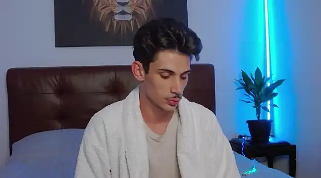 DanielCrush1 online show from 01/31/25, 05:42