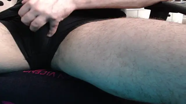 Snapshot of Silver_Boyy chatting on 02/01/26, 11:31 Silver Boyy online show from 02/01/26, 11:31