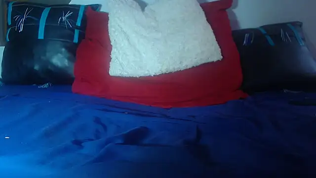 Queenofthenightx online show from 02/20/25, 08:50