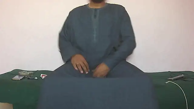 Snapshot of foxsanSs chatting on 10/01/25, 02:56 foxsanSs online show from 10/01/25, 02:56