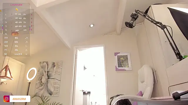 catalinasaiz online show from 10/29/25, 02:19