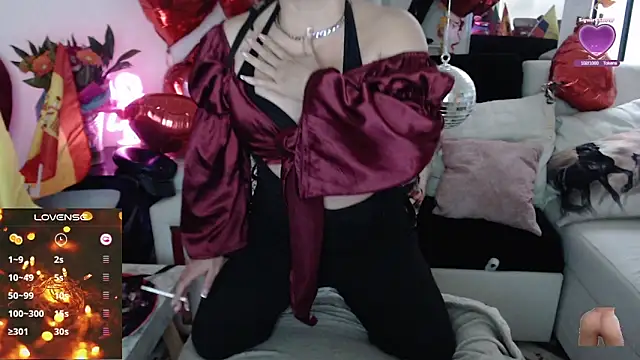 Snapshot of Myrnasexxx chatting on 02/17/25, 10:58 Myrnasexxx online show from 02/17/25, 10:58