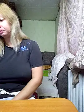 BustyBlond online show from 10/25/25, 04:42