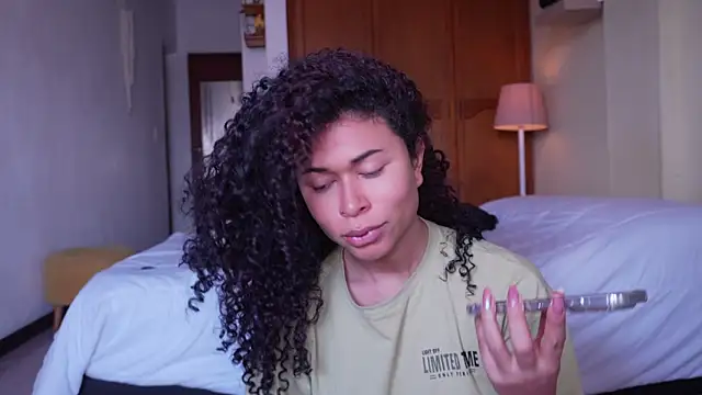 GabriSaenz online show from 04/14/26, 12:44