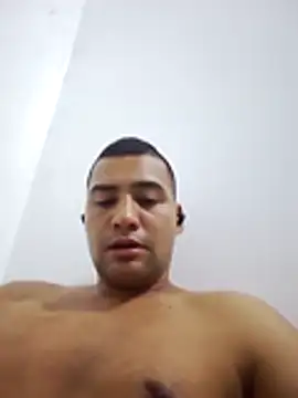 EISONREINA11 online show from 01/12/26, 05:01