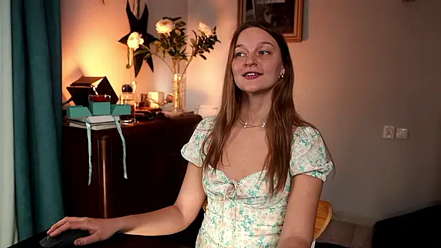 Special    online show from 12/04/24, 07:01