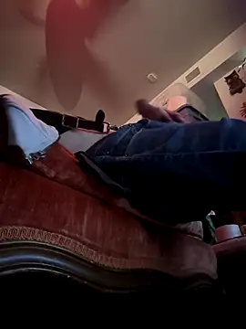 htk1975 online show from 12/15/25, 10:47