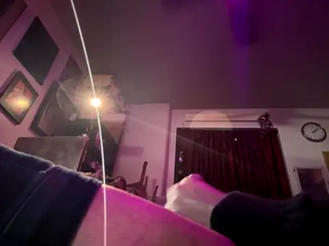 htk1975 online show from 12/17/25, 10:10