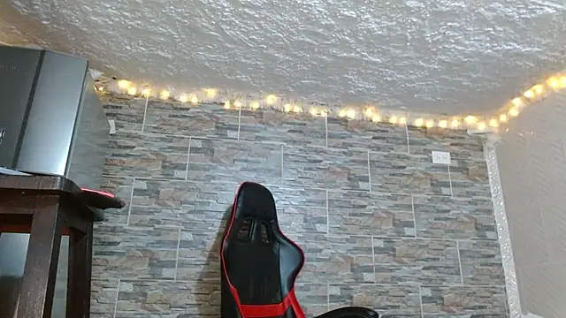 Snapshot of omar_alurba chatting on 02/24/26, 04:16 omar alurba online show from 02/24/26, 04:16