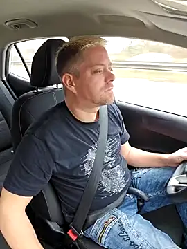 Trucker Hunter online show from 03/02/25, 12:11