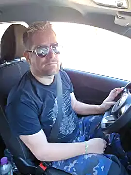 Trucker Hunter online show from 03/18/25, 08:58