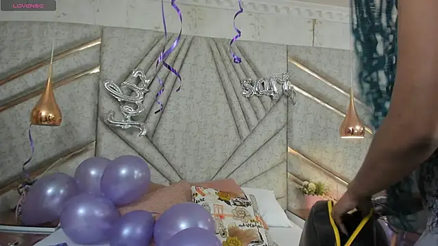 Snapshot of AgataRinaldi chatting on 02/18/25, 08:25 AgataRinaldi online show from 02/18/25, 08:25