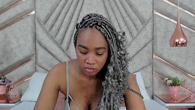 Snapshot of AgataRinaldi chatting on 02/27/25, 11:48 AgataRinaldi online show from 02/27/25, 11:48