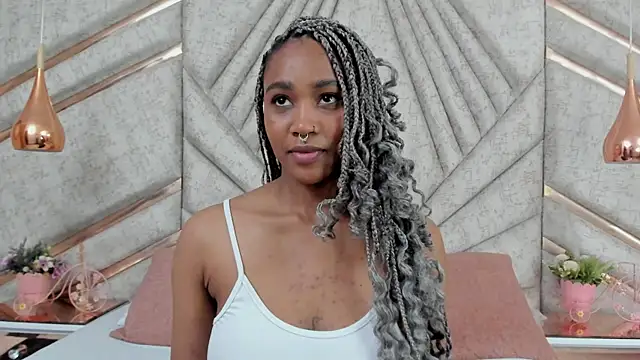 Snapshot of AgataRinaldi chatting on 03/07/25, 02:46 AgataRinaldi online show from 03/07/25, 02:46