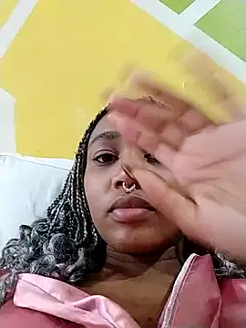 Snapshot of AgataRinaldi chatting on 03/12/25, 03:13 AgataRinaldi online show from 03/12/25, 03:13