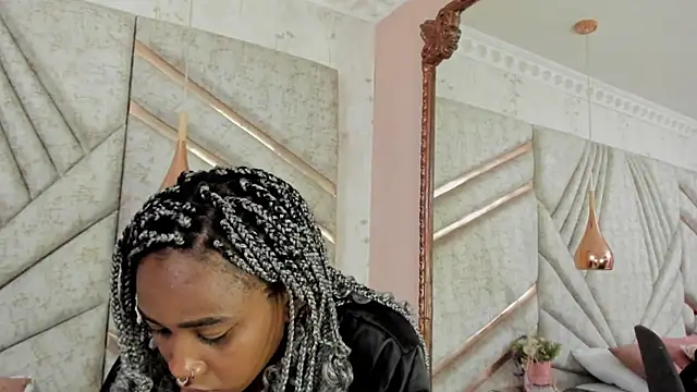 Snapshot of AgataRinaldi chatting on 03/20/25, 08:29 AgataRinaldi online show from 03/20/25, 08:29