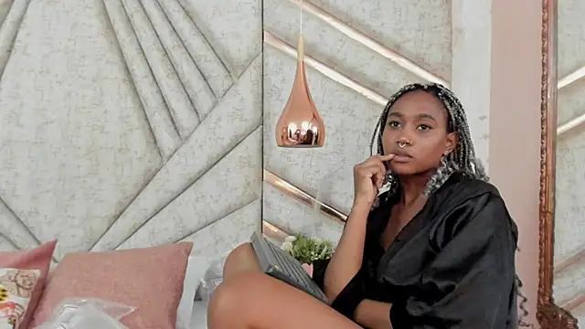 Snapshot of AgataRinaldi chatting on 03/21/25, 02:39 AgataRinaldi online show from 03/21/25, 02:39