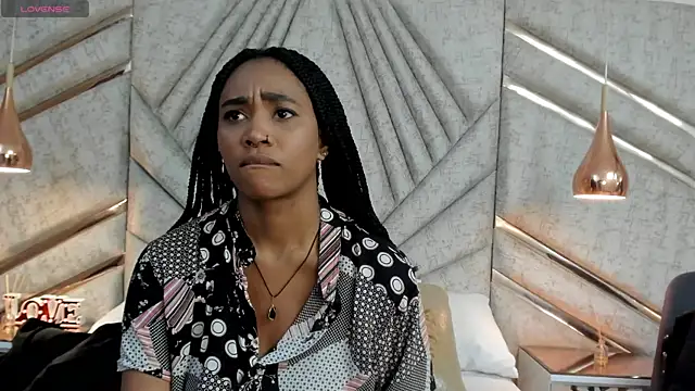 Snapshot of AgataRinaldi chatting on 09/23/25, 08:23 AgataRinaldi online show from 09/23/25, 08:23