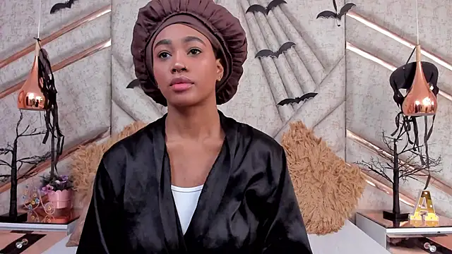 Snapshot of AgataRinaldi chatting on 11/08/25, 08:29 AgataRinaldi online show from 11/08/25, 08:29