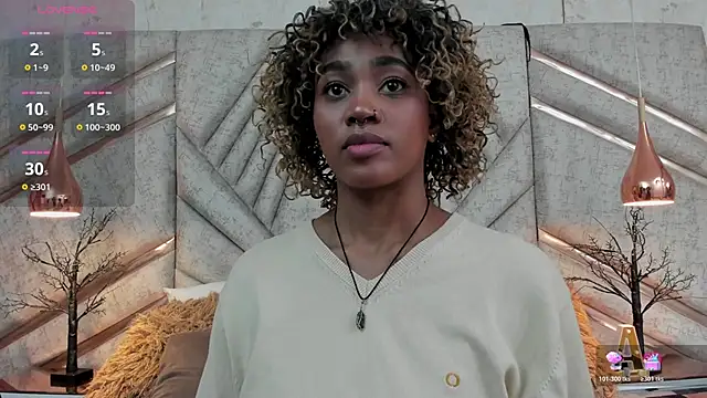 Snapshot of AgataRinaldi chatting on 11/21/25, 08:40 AgataRinaldi online show from 11/21/25, 08:40