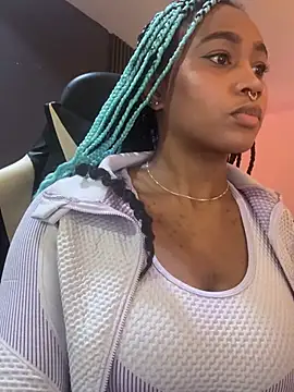 Snapshot of AgataRinaldi chatting on 01/18/26, 02:10 AgataRinaldi online show from 01/18/26, 02:10