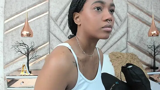 Snapshot of AgataRinaldi chatting on 02/14/26, 02:58 AgataRinaldi online show from 02/14/26, 02:58