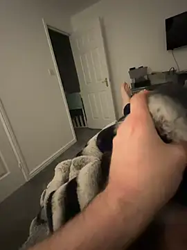 Snapshot of Furdale chatting on 02/05/25, 07:20 Furdale online show from 02/05/25, 07:20