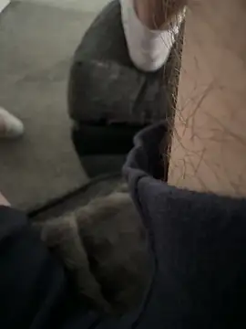 Snapshot of Furdale chatting on 10/06/25, 02:47 Furdale online show from 10/06/25, 02:47