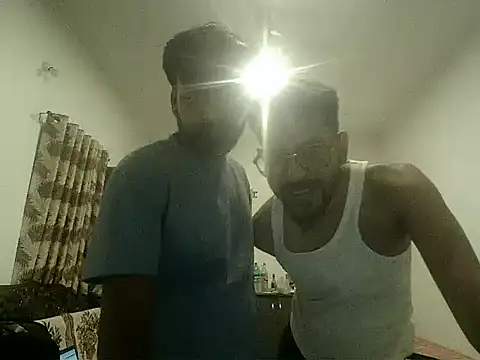 Snapshot of Indiaguy4u chatting on 03/26/26, 02:33 Indiaguy4u online show from 03/26/26, 02:33