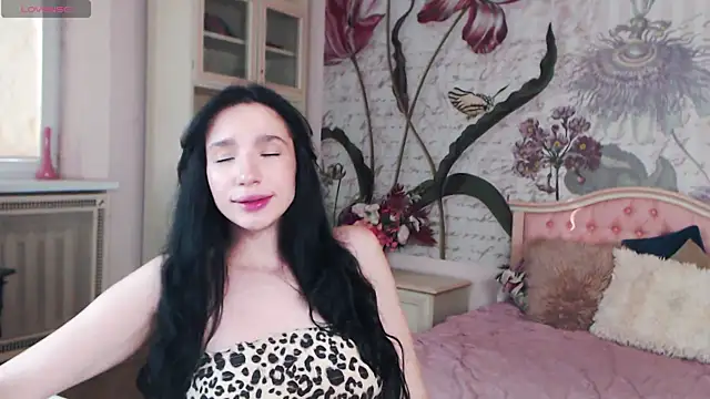 AliciaBow online show from 10/23/25, 01:43