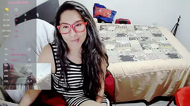 Snapshot of malishka18 chatting on 03/08/25, 01:39 malishka18 online show from 03/08/25, 01:39