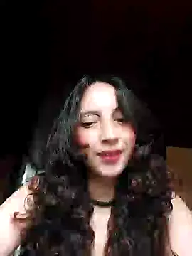 Snapshot of _Laary chatting on 12/24/24, 09:22  Laary online show from 12/24/24, 09:22