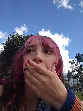  Laary online show from 12/13/25, 07:53