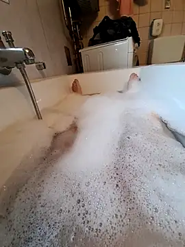 toeloverlive online show from 10/06/25, 08:34