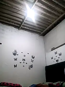 Nicolle Milf online show from 12/04/24, 01:58