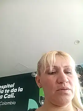 Nicolle Milf online show from 01/13/25, 06:27