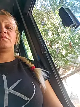 Nicolle Milf online show from 01/31/25, 09:26