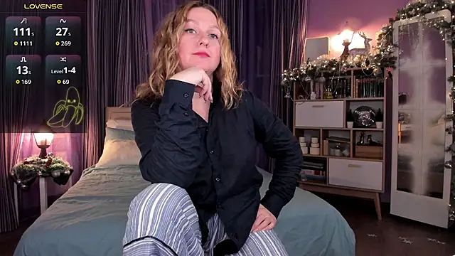 Lazy Lady online show from 12/14/25, 12:54