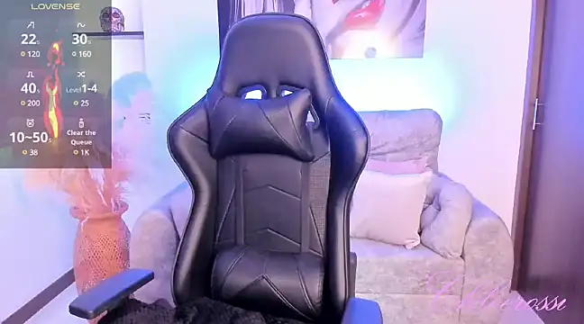 chloerossi online show from 12/13/24, 10:02