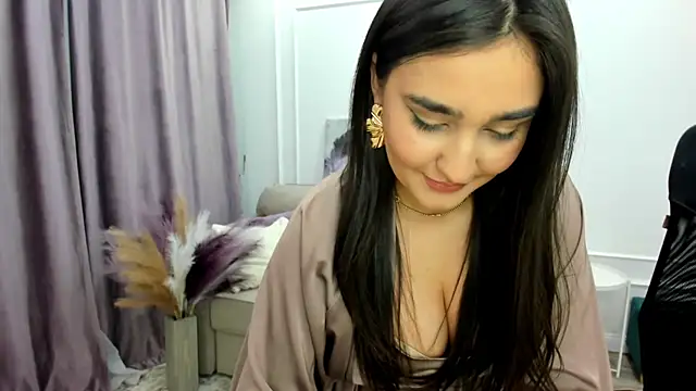 GoldenHeart 1 online show from 02/22/25, 04:40