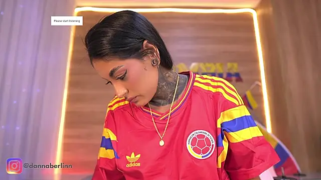 danna berlin  online show from 06/27/26, 07:19