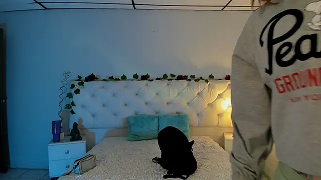 Aron cruz online show from 02/05/25, 02:05