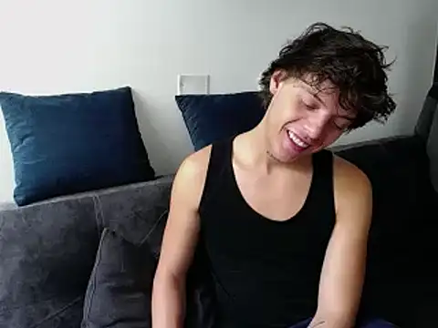 Santiago kiler online show from 12/28/24, 03:59